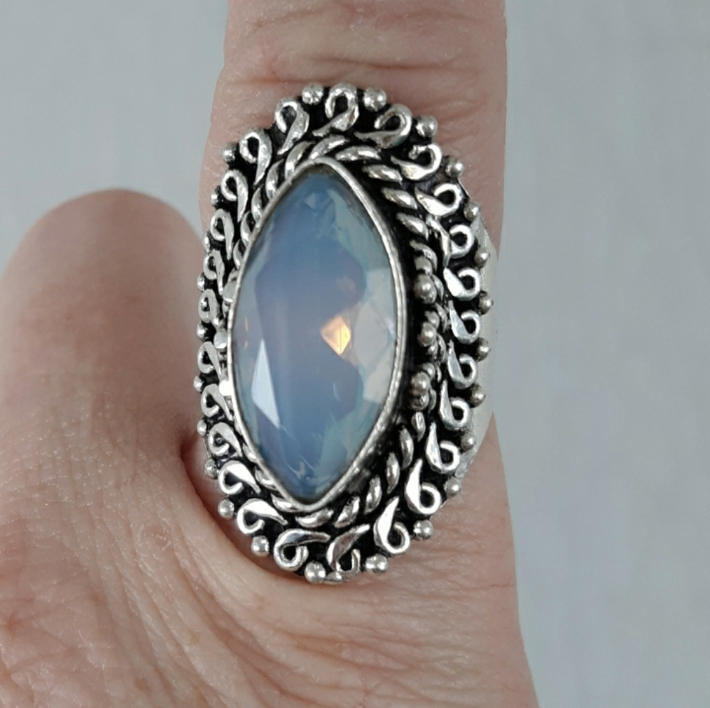 New Unique Milky Opal Opalite 925 Silver Ring.
